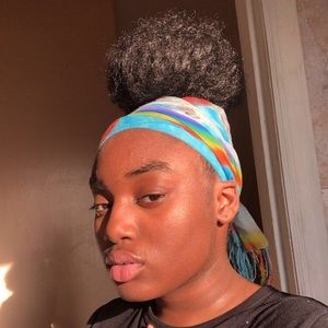 Meet your Posher, Christel